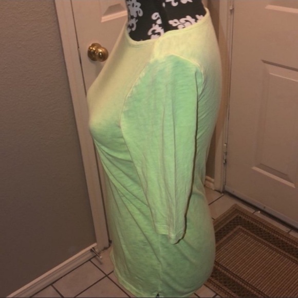 J crew perfect tee shirt - Picture 2 of 3